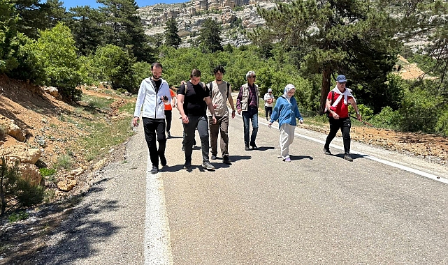 Başyayla'da 12 bin adım atıldı
