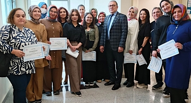 Eğitimleri başarı ile tamamlayan personellere sertifikaları verildi