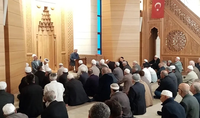 Engelliler Haftasında Anlamlı Buluşma: Sabah Namazında Dualar Edildi