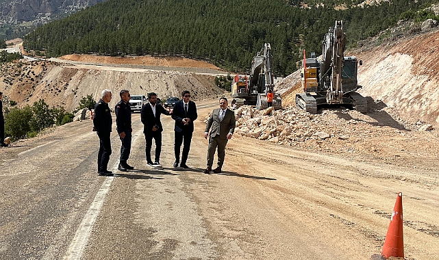 Ermenek-Mut Yolunda Çalışmalar Sürüyor