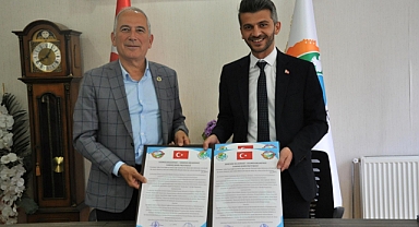 Ermenek ve Anamur Belediyelerinden Kardeşlik Protokolü
