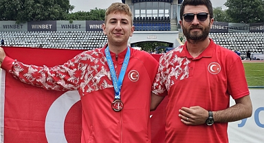 Görkem Arıkan, şampiyonluk kürsüsüne çıktı