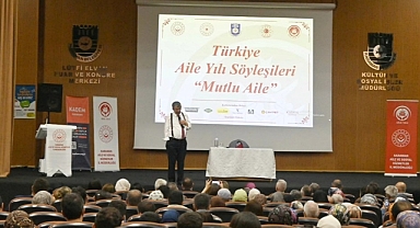 Hayati İnanç Karamanlılarla Buluştu