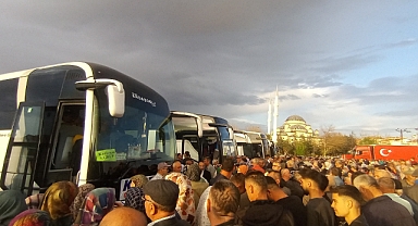 Karaman'da Hacı Adayları Dualarla Uğurlandı