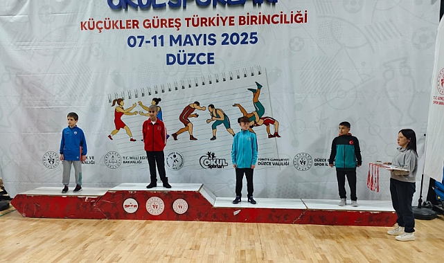Karamanlı Güreşçiler Türkiye Şampiyonası’nda Dereceyle Döndü