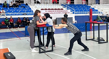 YURTLİG Bilek Güreşi Türkiye Finalleri Karaman’da Yapıldı