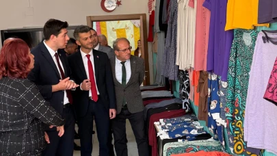 Hayat Boyu Öğrenme Haftası Resim ve El Sanatları Sergisi açıldı