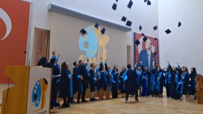 Karaman Güzel Sanatlar Lisesi’nde Mezuniyet Coşkusu