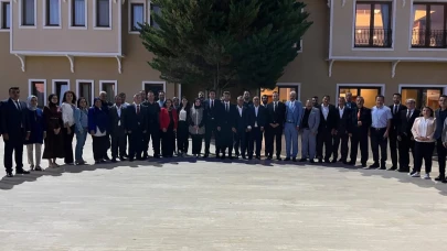 Ermenek protokolü Kaymakam Erdoğan’la vedalaştı