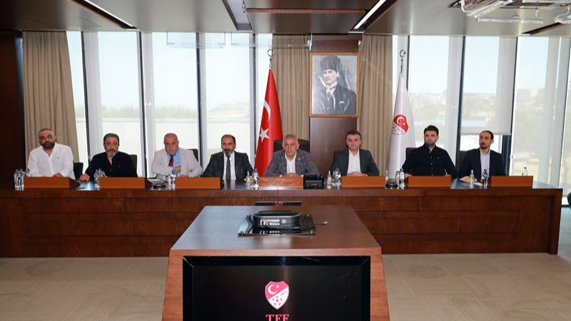 TFF Başkanı Hasıosmanoğlu 2. lig kulüplerinin yabancı oyuncu oynatma talebini reddetti