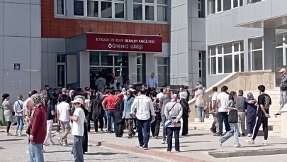 Karaman'da YKS’nin ilk oturumu TYT başladı