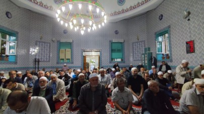Sabah Namazı Buluşması Ferit Çelebi Camii’nde Gerçekleştirildi