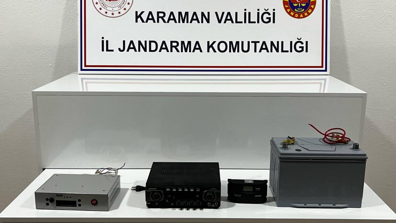 Mesciti soyan hırsızlar Jandarma’yı geçemedi