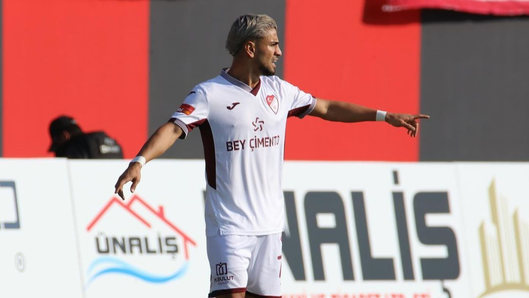 Elazığspor transferin ilk gününü -1,+1 açtı