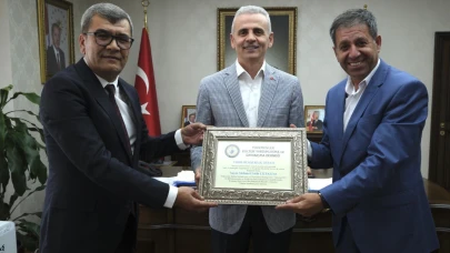 Vali Çiçekli, artık Karaman halkının fahri hemşerisi