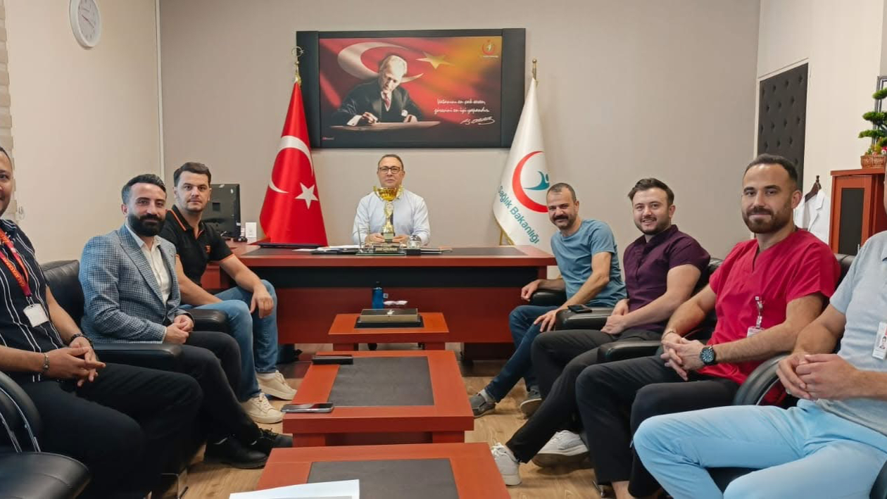 Başhekim şampiyonları ağırladı