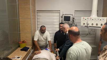 Doktor ve ailesi kazada yaralandı