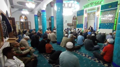 Sabah Namazı Buluşması Halil Özdoğan Camii’nde Gerçekleştirildi