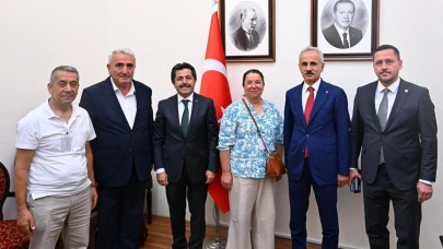 Göktepe’nin ulaşım sorunları Ulaştırma Bakanı Uraloğlu’na iletildi