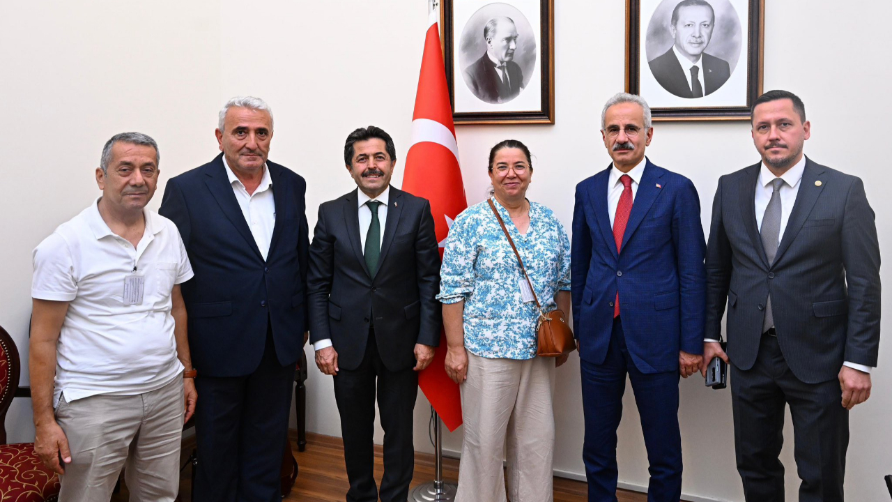 Göktepe’nin ulaşım sorunları Ulaştırma Bakanı Uraloğlu’na iletildi