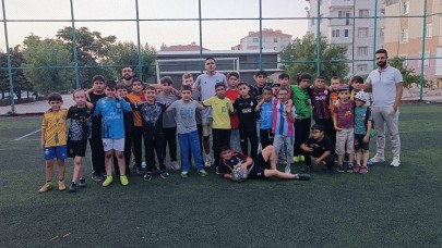 Karaman’da Yaz Kur’an Kursu Öğrencilerinden Dostluk Maçı