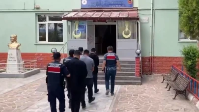 Karaman dahil 19 İlde FETÖ Operasyonunda 50 Şüpheli Yakalandı