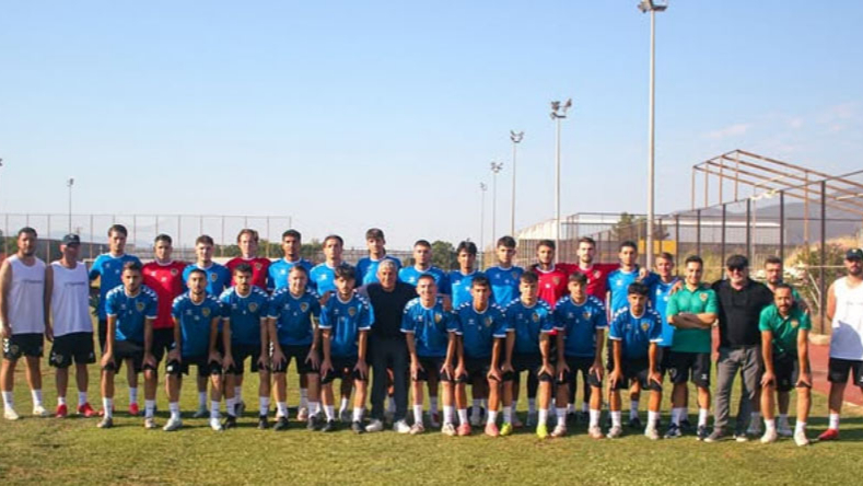 Bucaspor Yasak Dinlemeden Sezon Hazırlıklarına Gençlerle Başladı