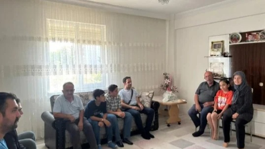 Şehit Ailesini Ziyaret Ettiler