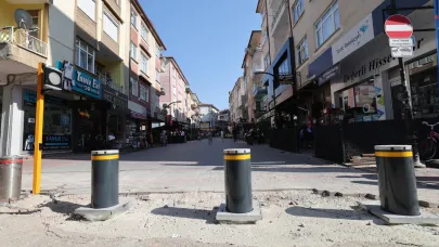Kültür Sokağına Otomatik Bariyer Sistemi Kuruldu