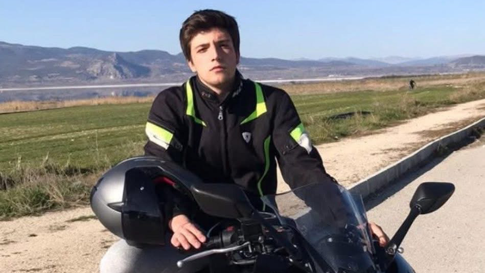 Karamanlı genç, Burdur'da motosiklet kazasında öldü