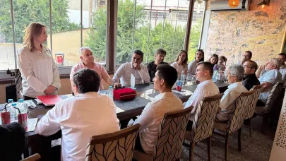 Tayini Çıkan Personele Veda Yemeği Düzenlendi