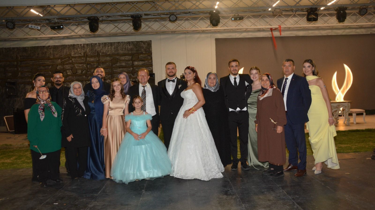 Aslan Ailesinin Mutlu Günü