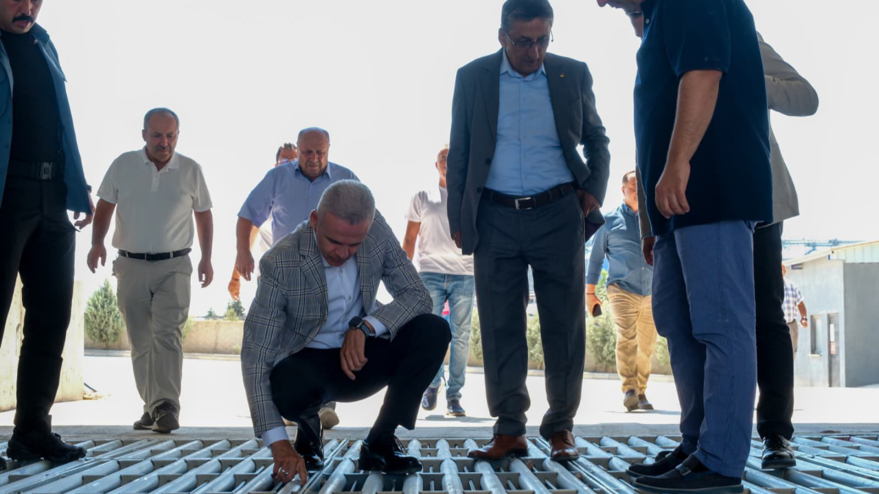 Vali Çiçekli, Borsanın Lisanslı Deposunu İnceledi
