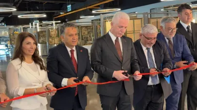 KGK’nin “Türkiye’deki Amerika” Sergisini İstanbul Valisi Açtı