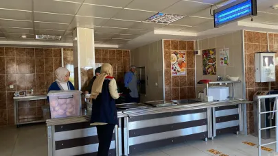 Okul Kantinleri ve Çevresindeki İşletmelerde Sıkı Denetim
