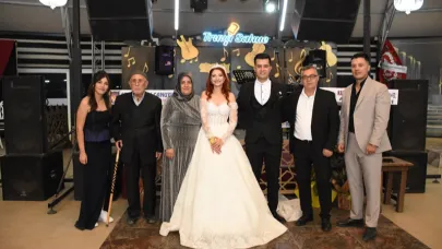 Demirbaş ve Karabağ ailelerinin mutlu günü