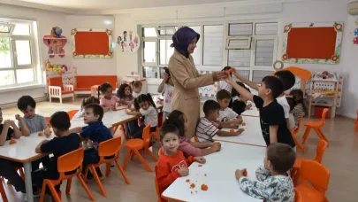 Öğrencilerle Bir Araya Geldiler