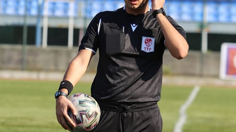 24 Erzincanspor-Karaman FK Maçının Hakemi Gürkan Özbalkanlı oldu