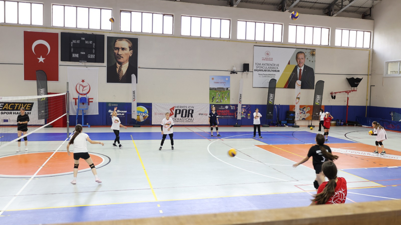 Avrupa Spor Haftası’nda Voleybol Coşkusu