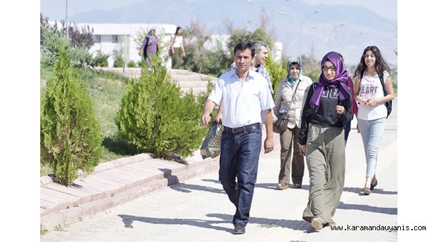3.615 öğrenci KMÜ ailesine katıldı