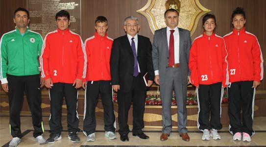 Adana’da Karaman’ı Temsil Edecek