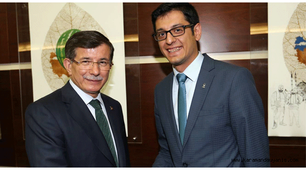 AK PARTİ'DEKİ GÖREVİNDEN AYRILDI