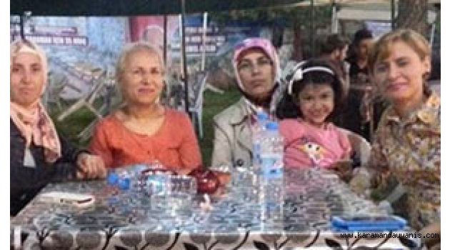 AK PARTİ'Lİ KADINLAR'DAN KUTLAMA