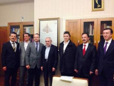 Ak Parti İlçe Başkanını Tanıttı