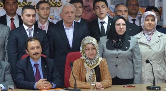 Ak Parti'de Temayül Yoklaması
