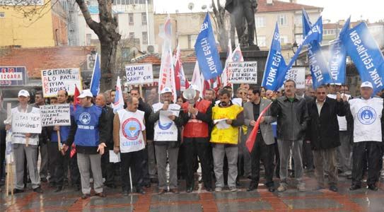Atatürk Parkında Protesto Edildi