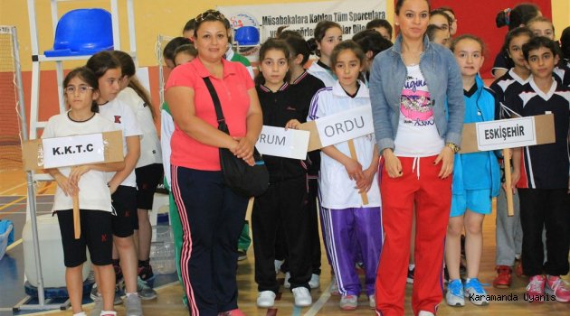 BADMİNTON’DA TÜRKİYE FİNALLERİ