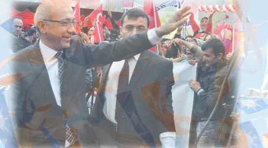 Bakan Elvan Beldelerde Halkla Buluştu