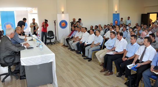 Bakan Elvan Sanayicilerle Bir Araya Geldi