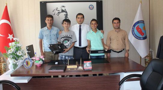 Başarıyı Ödüllendirmeye Devam Ediyor
